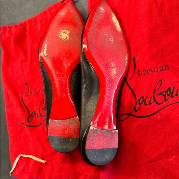 Louboutin Black Flat - Picture 2 of 3